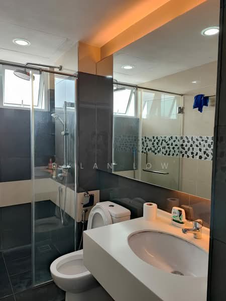 Kondominium untuk Disewa di Gardens Ville - Dylan Low - Bathroom - PropertyGuru.com.my