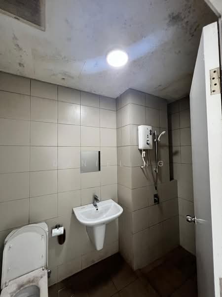 Servis Apartment untuk Dijual di i-SOHO @ i-City - Daniel Ng - PropertyGuru.com.my