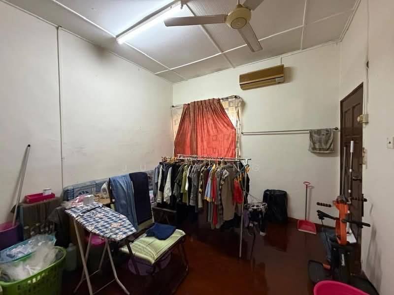 2-storey Terraced House for Sale in Johor Bahru (Johor) - Jun Wang - Interior - PropertyGuru.com.my