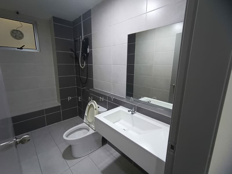Kondominium untuk Disewa di Residensi PV18 - Penny Ang - Bathroom - PropertyGuru.com.my