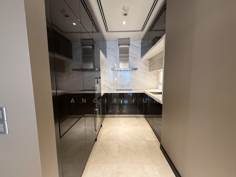 Servis Apartment untuk Disewa di The Ritz-Carlton Residences - Angie Fun - Kitchen - PropertyGuru.com.my