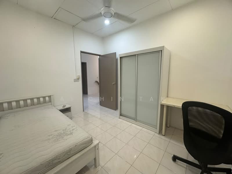 2-storey Terraced House for Rent in Setia Impian (Setia Alam) - Ai Chin Tan - Bedroom - PropertyGuru.com.my