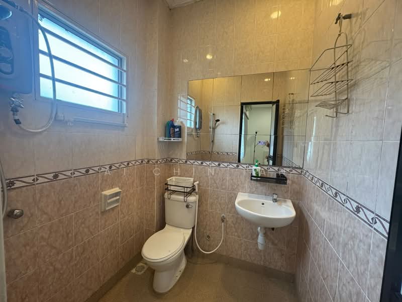 2-storey Terraced House for Rent in Setia Impian (Setia Alam) - Ai Chin Tan - Bathroom - PropertyGuru.com.my