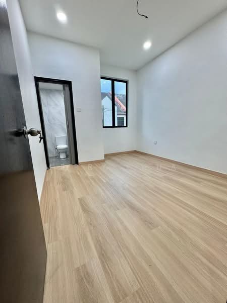 Rumah Teres 2 Tingkat untuk Dijual di Permas Jaya (Johor) - Merry Chua - Interior - PropertyGuru.com.my