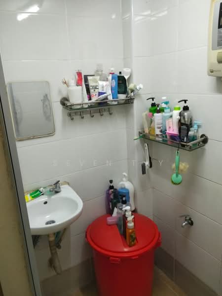 2-storey Terraced House for Sale in Bandar Baru Permas Jaya (Permas Jaya) - Seven Tay - PropertyGuru.com.my