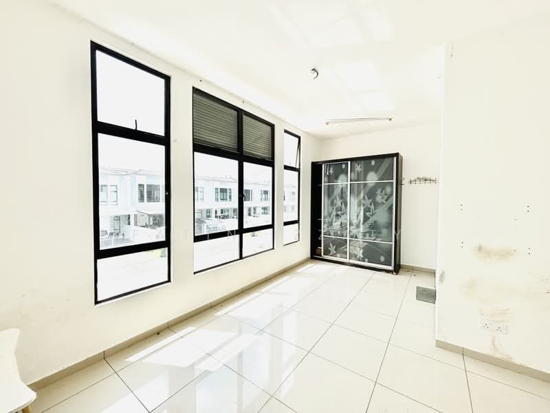 2-storey Terraced House for Sale in Kota Masai (Pasir Gudang) - Fatin Izzaty - PropertyGuru.com.my