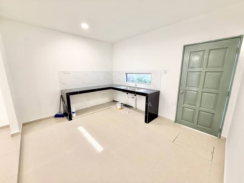 2-storey Terraced House for Sale in Bukit Sentosa (Rawang) - Wan Azlan Ahmad - PropertyGuru.com.my