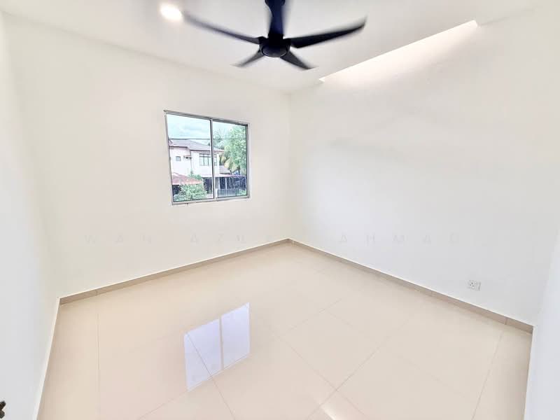 2-storey Terraced House for Sale in Bukit Sentosa (Rawang) - Wan Azlan Ahmad - PropertyGuru.com.my