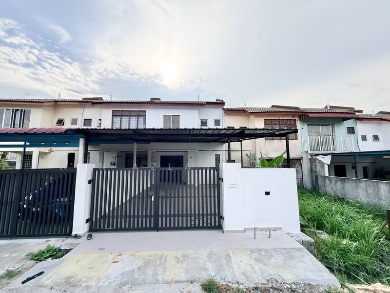 2-storey Terraced House for Sale in Bukit Sentosa (Rawang) - Wan Azlan Ahmad - PropertyGuru.com.my