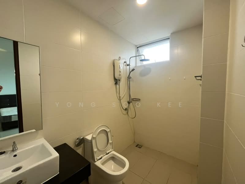 Kondominium untuk Disewa di EXO Residences - Yong Soo Kee - Bathroom - PropertyGuru.com.my