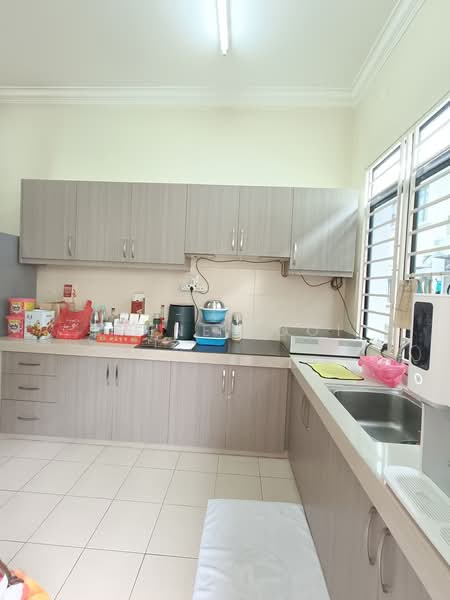 Rumah Teres 2 Tingkat untuk Dijual di Seksyen 5, Bandar Kinrara (Puchong) - Irene Looi - Kitchen - PropertyGuru.com.my