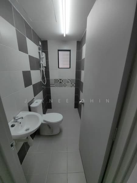 Service Residence for Rent at Residensi Emas - Jaynee Chin - Bathroom - PropertyGuru.com.my