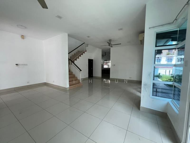 Rumah Banglo untuk Dijual di Selayang (Selangor) - Keith Mun - Living Room - PropertyGuru.com.my