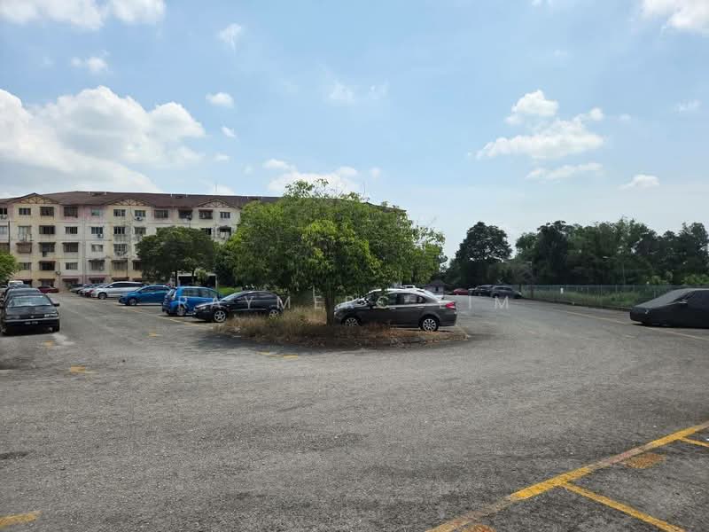 Rumah Flat untuk Disewa di Orchid Court - Raymerc Lim - Exterior - PropertyGuru.com.my