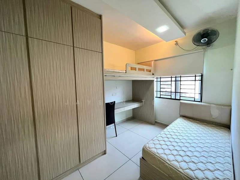 Pangsapuri untuk Disewa di Larkin Residence (Phase Three) - Jayson Teo - Bedroom - PropertyGuru.com.my
