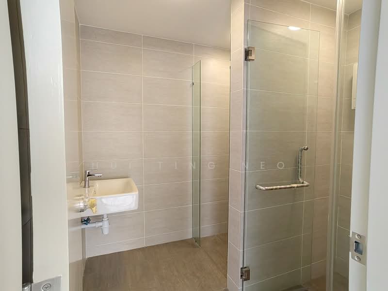 Servis Apartment untuk Disewa di SouthPlace Residences @ Tropicana Metropark - Hui Ting Neo - Bathroom - PropertyGuru.com.my