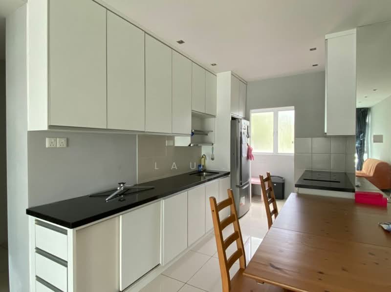 Kondominium untuk Dijual di The Peak Residences - LAU . - Kitchen - PropertyGuru.com.my