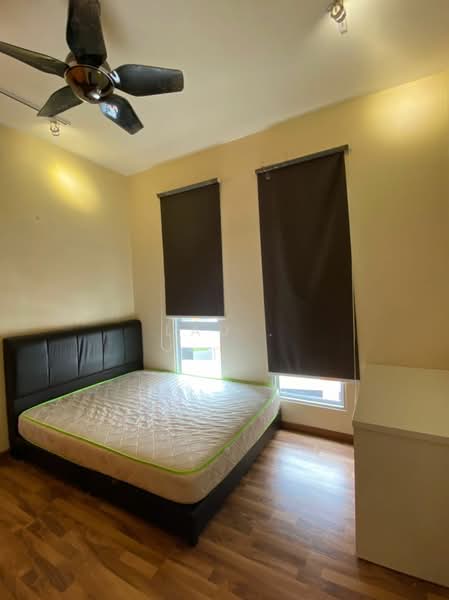 Kondominium untuk Dijual di The Peak Residences - LAU . - Bedroom - PropertyGuru.com.my