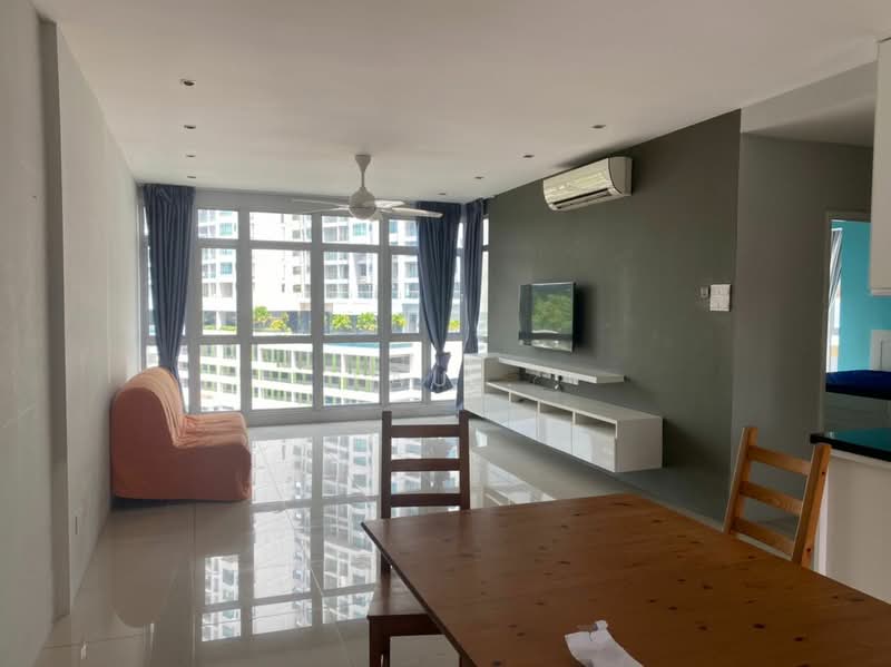 Kondominium untuk Dijual di The Peak Residences - LAU . - Living Room - PropertyGuru.com.my