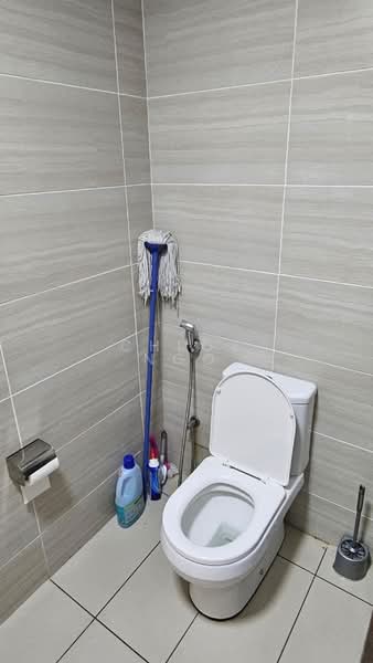 Office for Sale in Kampung Berembang (Ampang) - Chloe Ngo - Bathroom - PropertyGuru.com.my