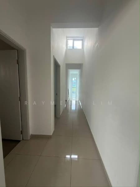 2-storey Terraced House for Rent in Bandar Tasik Puteri (Rawang) - Raymerc Lim - Corridor - PropertyGuru.com.my