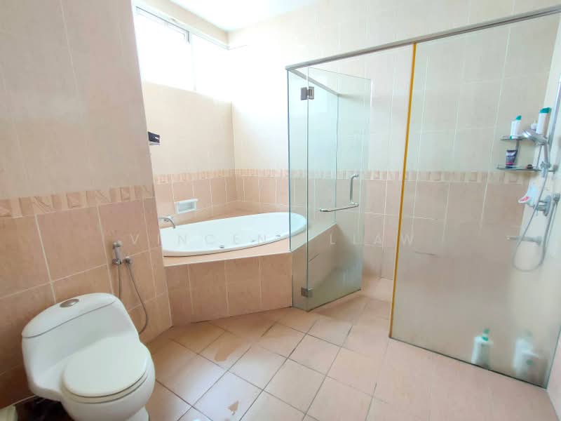 Semi-Detached House for Sale in Ara Damansara (Selangor) - Vincent Liaw - Bathroom - PropertyGuru.com.my