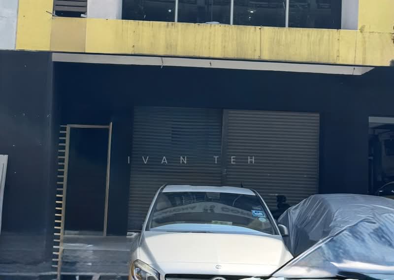 Shop / Office for Rent in Petaling Jaya (Selangor) - Ivan Teh - Exterior - PropertyGuru.com.my