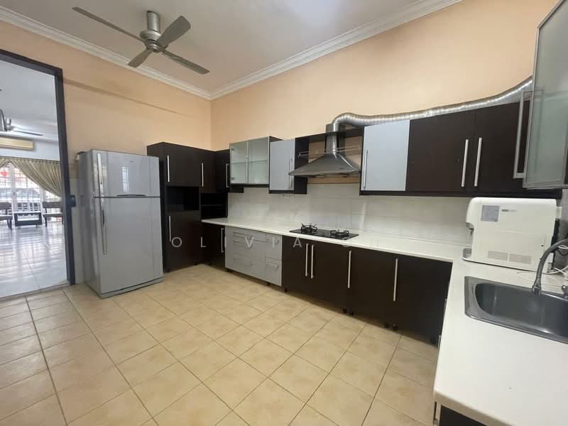 2-storey Terraced House for Rent in Seremban 2 (Negeri Sembilan) - OLIVIA OH - Kitchen - PropertyGuru.com.my