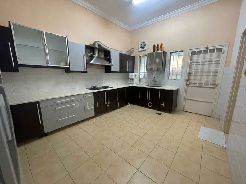 2-storey Terraced House for Rent in Seremban 2 (Negeri Sembilan) - OLIVIA OH - Kitchen - PropertyGuru.com.my