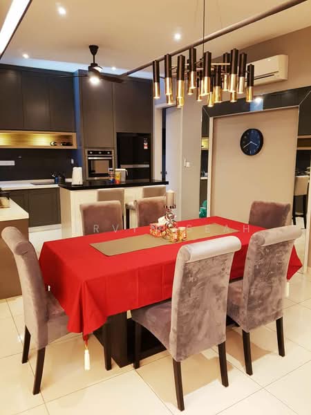 Kondominium untuk Dijual di The Address Boutique Condominium - Mervyn Seah - Dining Room - PropertyGuru.com.my