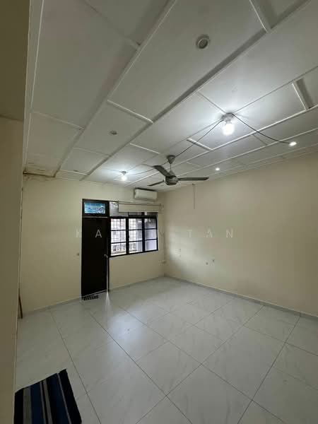 2-storey Terraced House for Rent in Bandar Baru Permas Jaya (Permas Jaya) - Kavin Tan - Interior - PropertyGuru.com.my