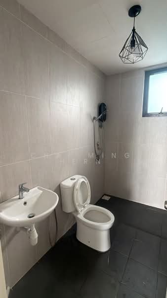 Service Residence for Rent at MKH Boulevard II - Chai Ming Hern - Bathroom - PropertyGuru.com.my