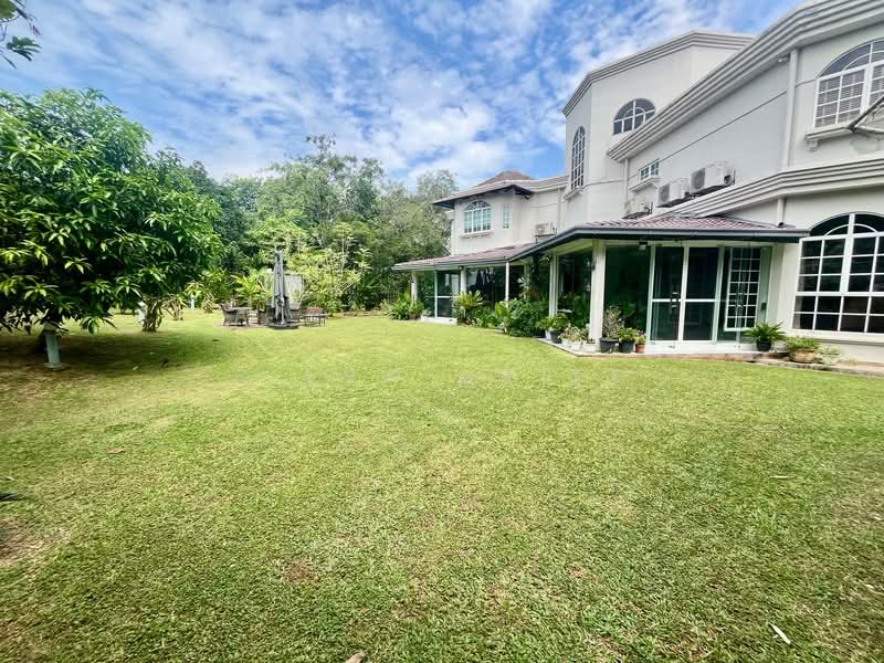 Bungalow for Sale in Sultan Abdul Aziz Shah Golf & Country Club (Shah Alam) - BILYA ARIFF - PropertyGuru.com.my