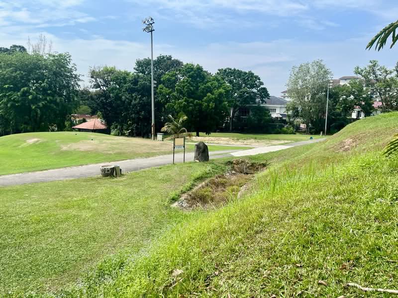 Bungalow for Sale in Sultan Abdul Aziz Shah Golf & Country Club (Shah Alam) - BILYA ARIFF - PropertyGuru.com.my