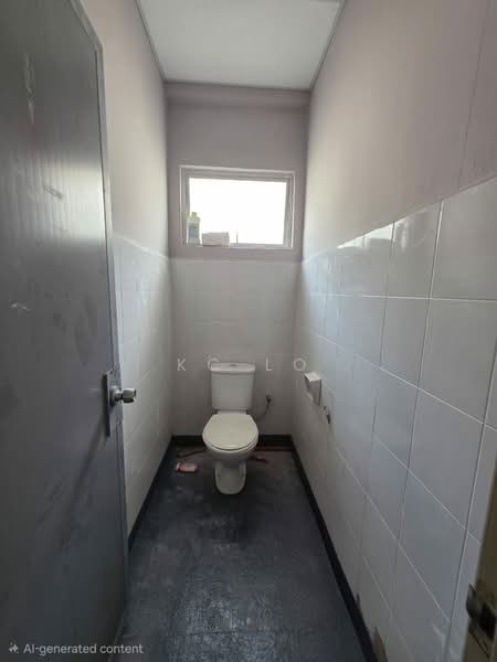 Shop / Office for Rent in Seremban (Negeri Sembilan) - KC Lo - Bathroom - PropertyGuru.com.my
