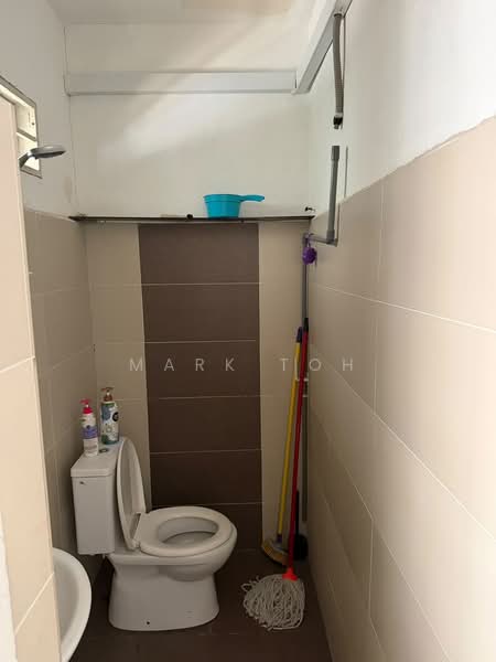 Rumah Teres 2 Tingkat untuk Dijual di Usj 6 (Subang Jaya) - Mark Toh - Bathroom - PropertyGuru.com.my