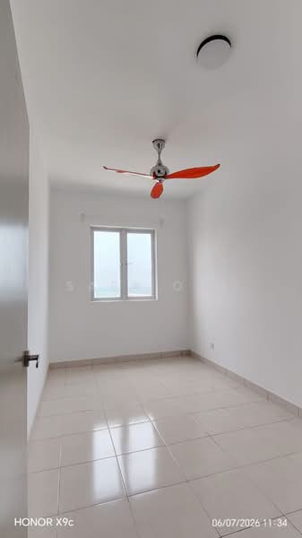 Pangsapuri untuk Disewa di Aronia - Sara Ooi - Bedroom - PropertyGuru.com.my