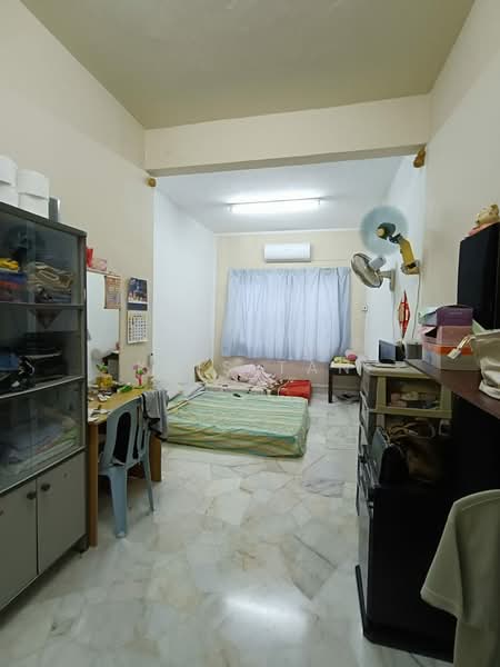 2-storey Terraced House for Sale in Taman Cempaka (Ampang) - Kris Tan - Bedroom - PropertyGuru.com.my