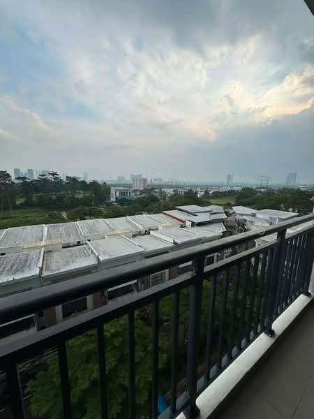 Servis Apartment untuk Dijual di Molek Regency - Jameson Choo - PropertyGuru.com.my