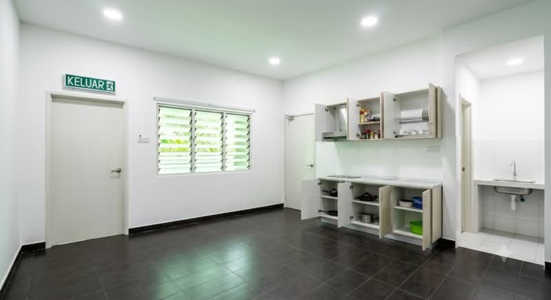 Shop for Rent in Rimba Jaya (Shah Alam) - Andrew Chng - Kitchen - PropertyGuru.com.my