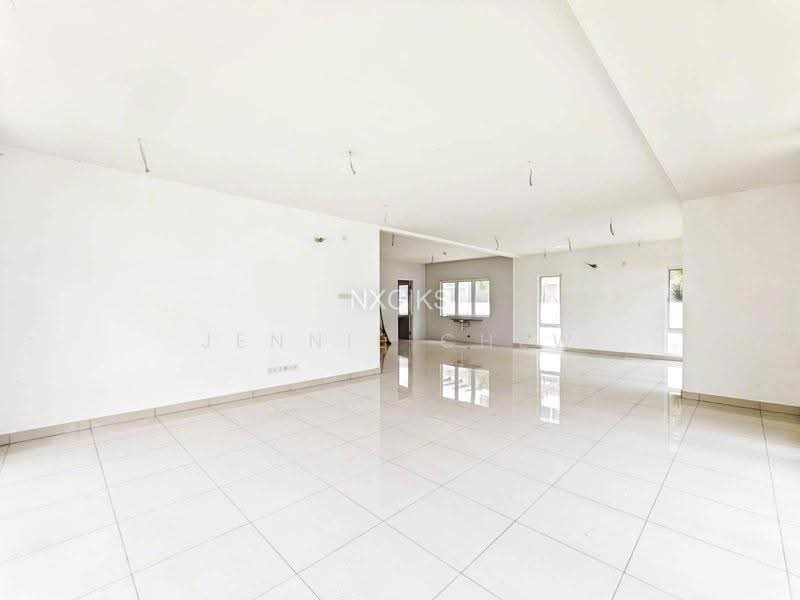 Bungalow House for Sale in Bandar Botanic (Klang) - Jennie Chew - Living Room - PropertyGuru.com.my
