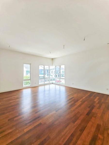 Bungalow House for Sale in Bandar Botanic (Klang) - Jennie Chew - Living Room - PropertyGuru.com.my