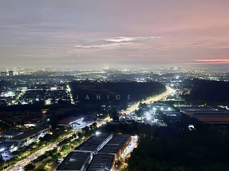 Service Residence for Sale at D'Summit Residences - Janice . - PropertyGuru.com.my