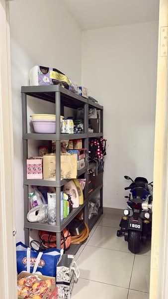Service Residence for Sale at D'Summit Residences - Janice . - PropertyGuru.com.my