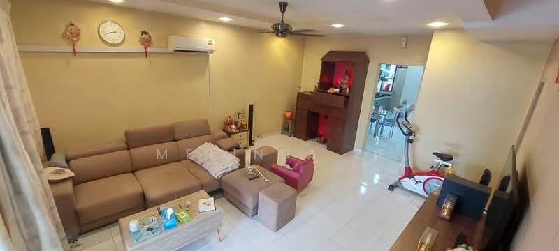 2-storey Terraced House for Sale in Setia Tropika (Johor Bahru) - Melinda Ee - Living Room - PropertyGuru.com.my