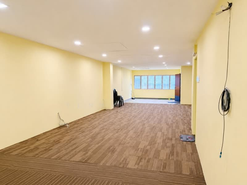 Kedai / Pejabat untuk Disewa di Sungai Buloh (Selangor) - Penny Quah - Interior - PropertyGuru.com.my