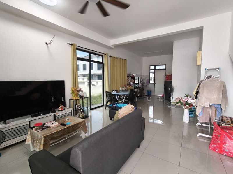 Terraced House for Sale in Kota Masai (Pasir Gudang) - Elston Chong - Living Room - PropertyGuru.com.my