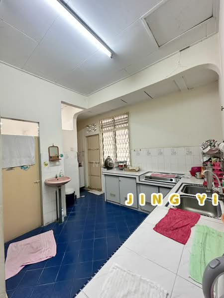 Rumah Teres 1 Tingkat untuk Dijual di Taman Puteri Gunung (Simpang Ampat) - Jing Yi - Kitchen - PropertyGuru.com.my