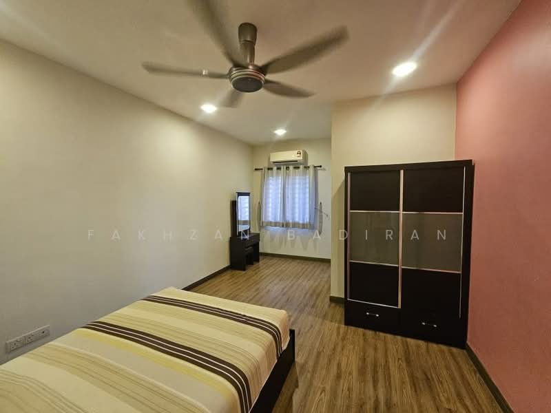 2-storey Terraced House for Sale in Presint 11 (Putrajaya) - Fakhzan Badiran - Bedroom - PropertyGuru.com.my