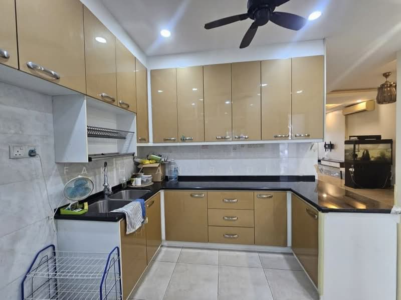 2-storey Terraced House for Sale in Presint 11 (Putrajaya) - Fakhzan Badiran - Kitchen - PropertyGuru.com.my